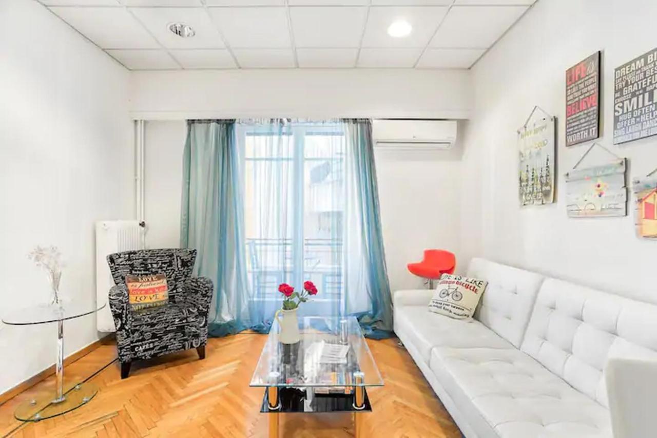 4Bdr Amazing Spacious Full Apt In Plaka Lejlighed Athen Eksteriør billede