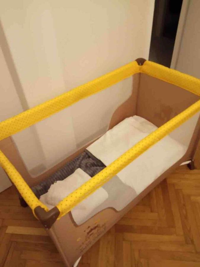 4Bdr Amazing Spacious Full Apt In Plaka Lejlighed Athen Eksteriør billede